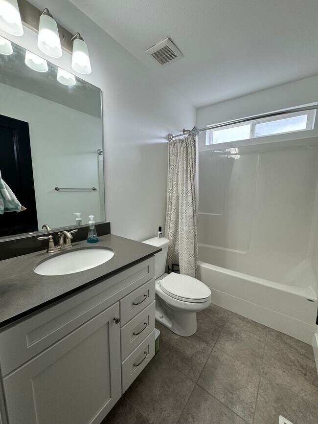 Building Photo - Beautiful Herriman Home for rent!