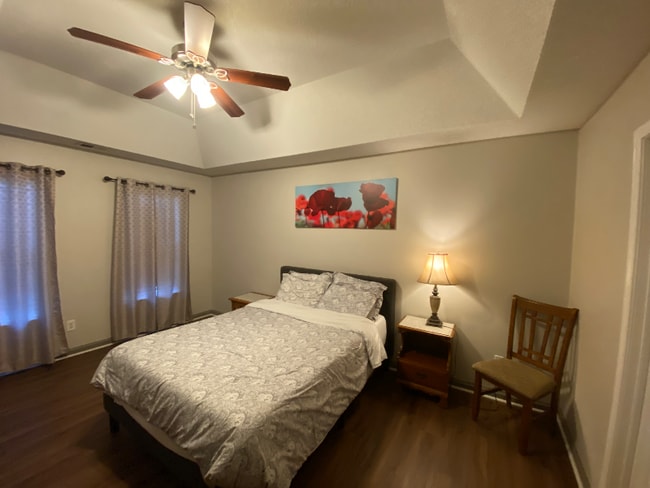 Building Photo - 7434 Frances Irene Dr