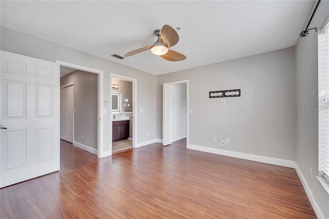 Building Photo - 200 Sterling Springs Ln