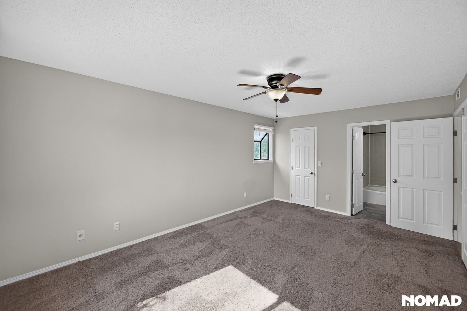 Building Photo - 8225 S Fairmount Dr