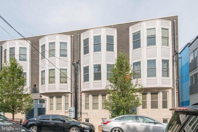 Building Photo - 1222 N 7th St