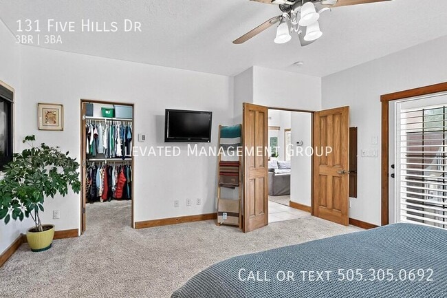 Building Photo - 131 Five Hls Dr