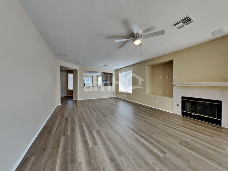 Building Photo - 2803 Water Sport Ave