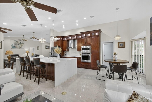 Building Photo - 798 Blueberry Dr