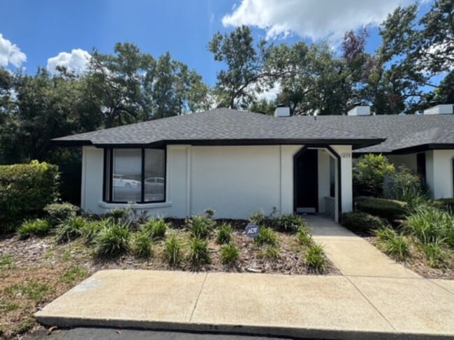 Primary Photo - Fully Remodeled 2 Bedroom w/ Lawn Care &am...