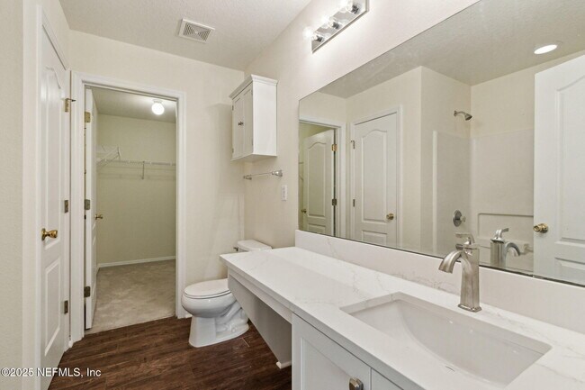 Building Photo - 6034 Bartram Village Dr