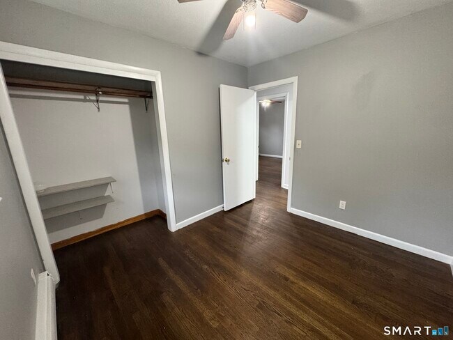 Building Photo - 9 Fulmore Dr
