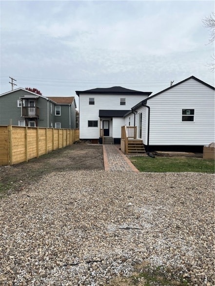 Building Photo - 1242 Indiana Ave