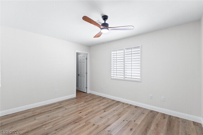 Building Photo - 10980 St Rafael St