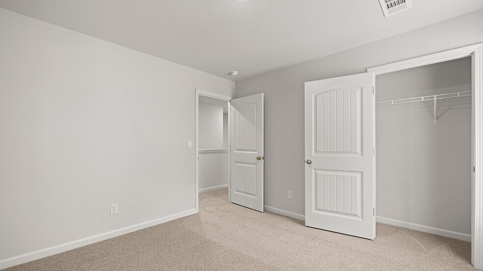 Building Photo - 3689 Chevington Ct SE