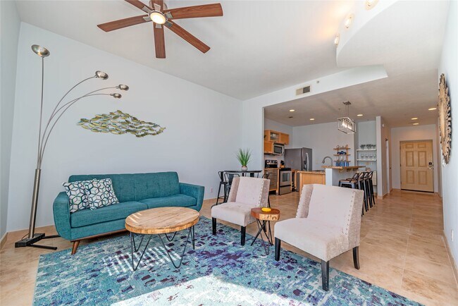 Building Photo - 9420 Seawall Blvd