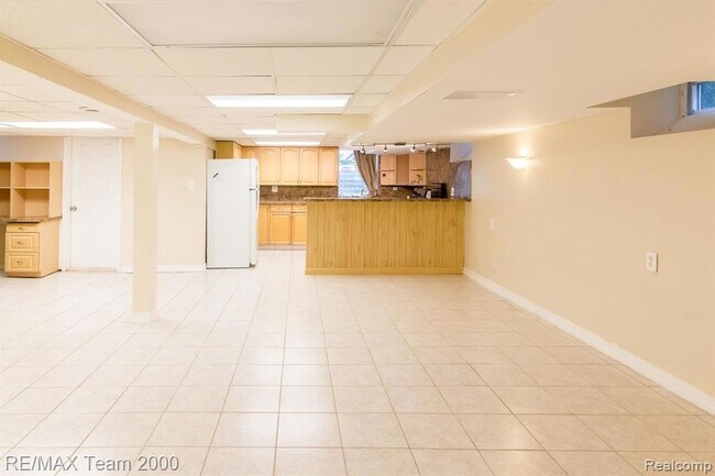 Building Photo - 7527 Hartwell St