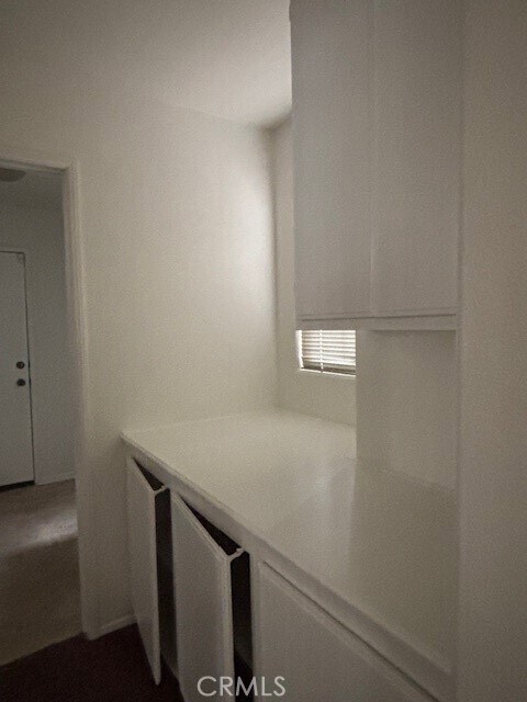 Building Photo - 1066 Birch Ln