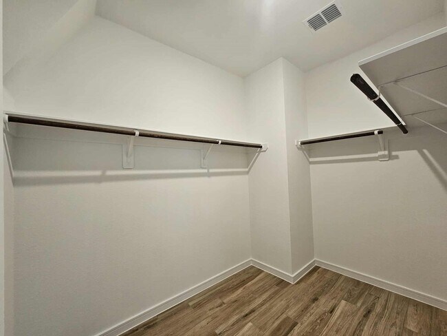 Building Photo - 8419 Tranquil Bay Ct