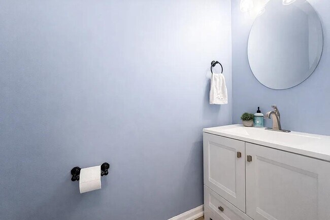 Building Photo - 116 Kelsey Glen Ln