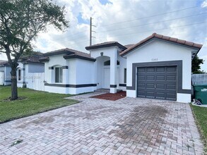 Building Photo - 13421 SW 280th Terrace