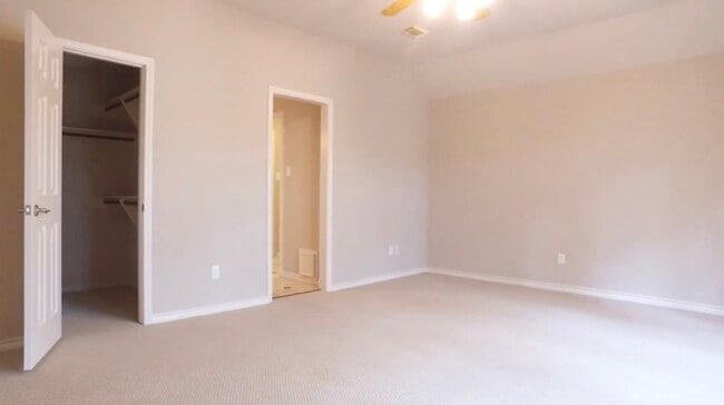 Building Photo - 16910 Ascot Meadow Dr