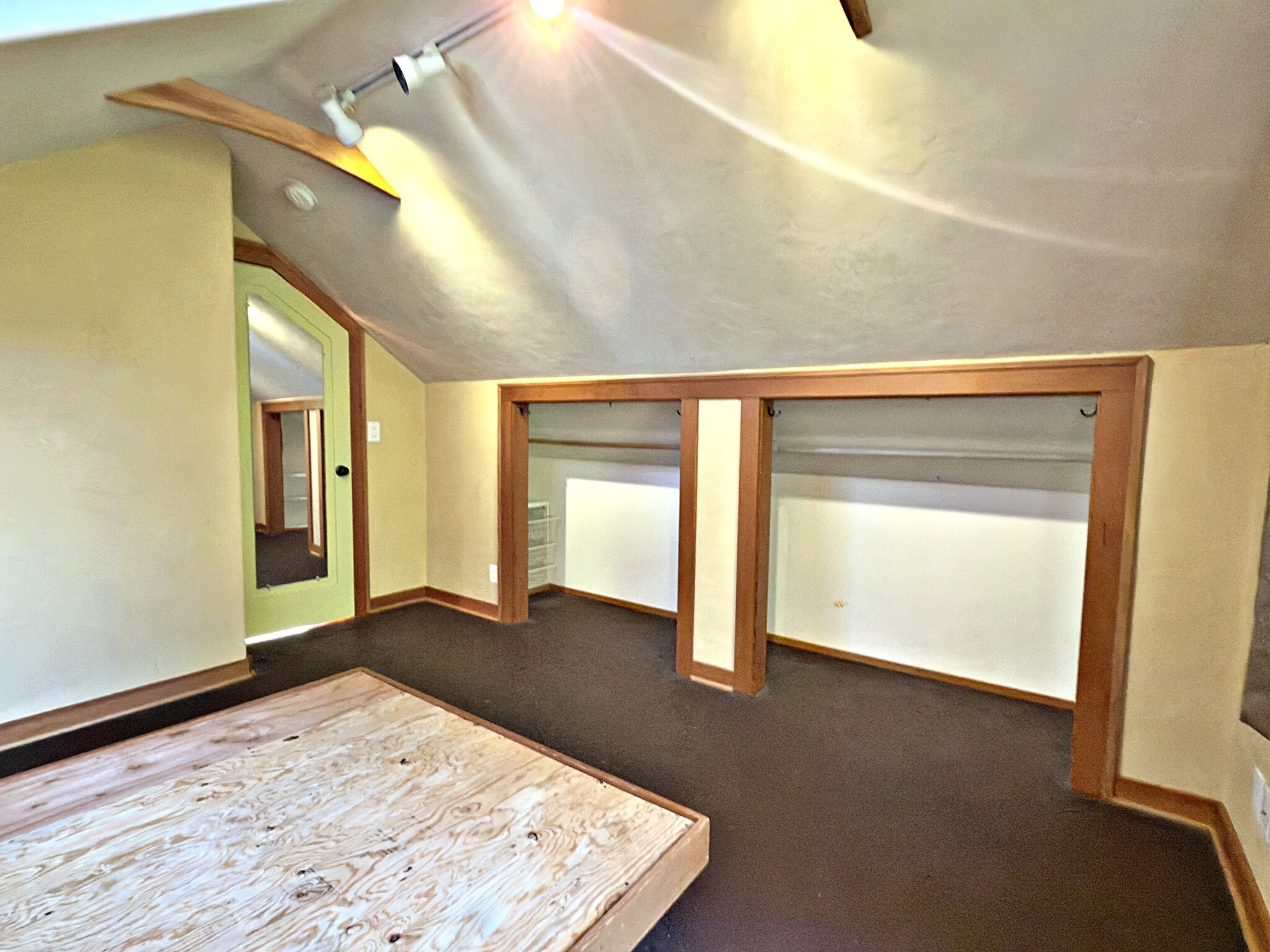 Building Photo - 2534 SE 31st Ave