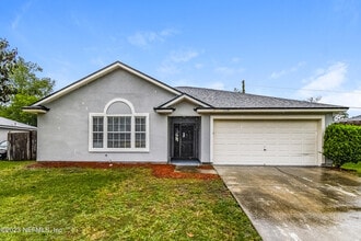Building Photo - 11191 Lauren Oak Ln