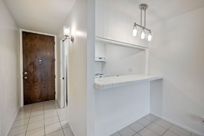 Building Photo - Discover The Bluffs of Fashion Valley and all that it has to offer!