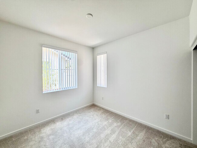 Building Photo - 31404 Lolite Dr
