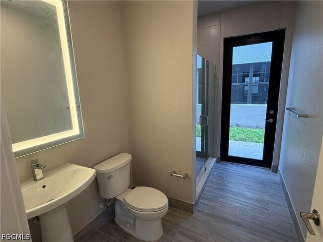 Building Photo - 9912 Portofino Vineyards Dr
