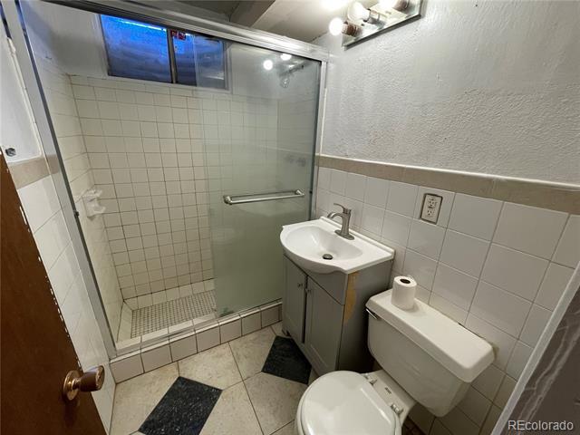 Building Photo - 1250 S Ames St