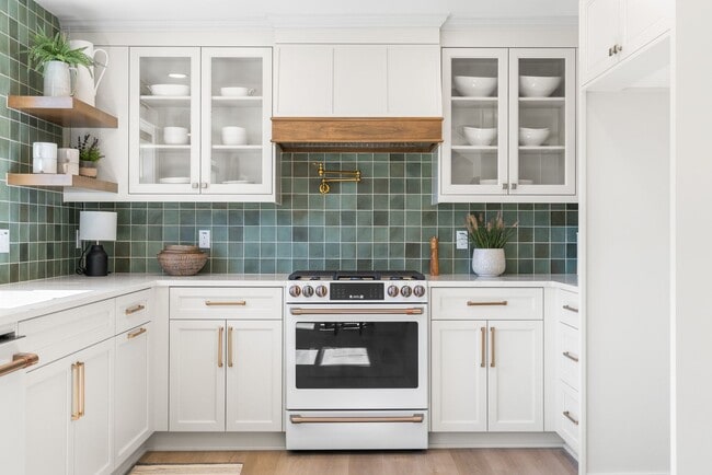 Building Photo - Freshly Remodeled Stunner Perched on the H...