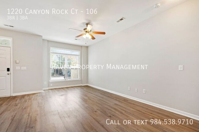 Building Photo - 1220 Canyon Rock Court