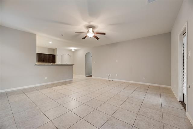 Building Photo - 4829 Beaver Creek Ave