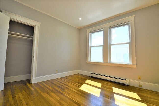 Building Photo - 27 Ransom Rd