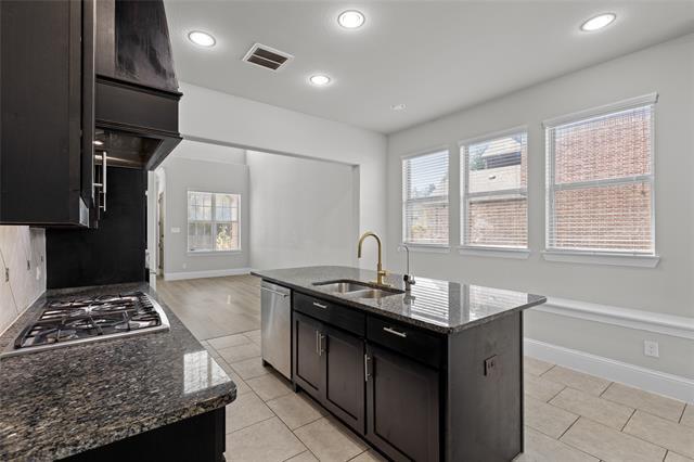 Building Photo - 7105 Myrtleridge Dr