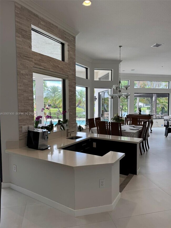 Building Photo - 15053 SW 40th St