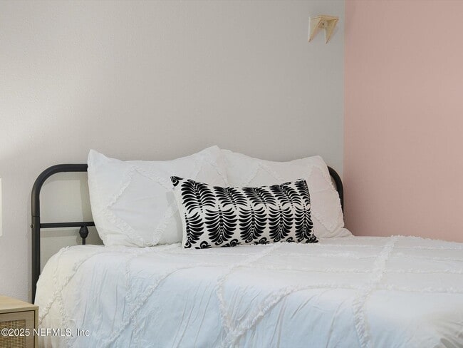 Building Photo - 75 Granite Ave