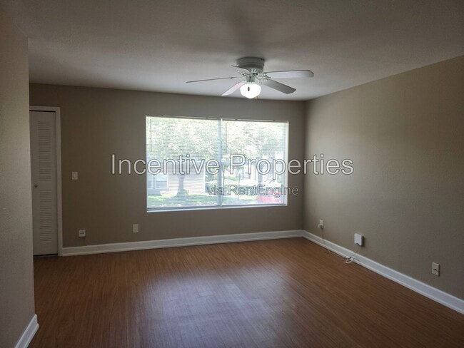 Building Photo - 4724 Walden Cir