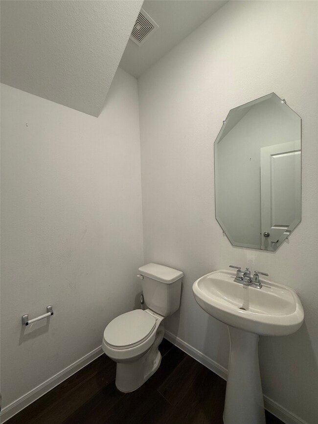 Building Photo - 17907 Baleage Ln