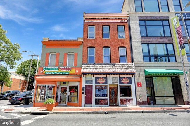 Building Photo - 1103 Light St