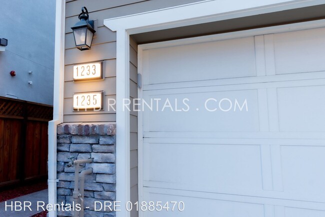 Building Photo - 1 br, 1 bath House - 1235 S Crawford Ct
