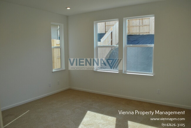 Building Photo - 111 Chesapeake Ct