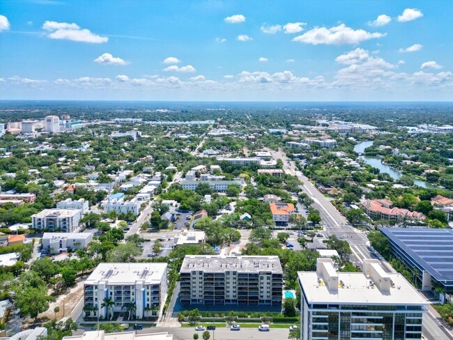 Building Photo - 2 Bedroom 2 Bath Waterview Condo (Palm Place Condominiums)