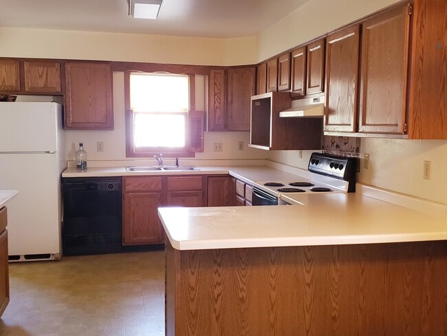 Building Photo - 3 Bed 1.5 Bath Single Family Home in Wausau