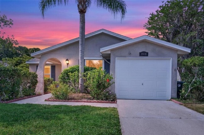 Building Photo - 210 Lake Charles Ct