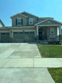Building Photo - Beautiful Home in Frederick with Solar Panels!