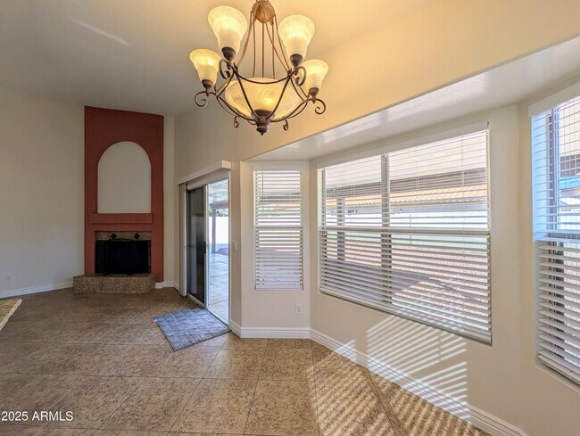 Building Photo - 5232 W Tonto Rd