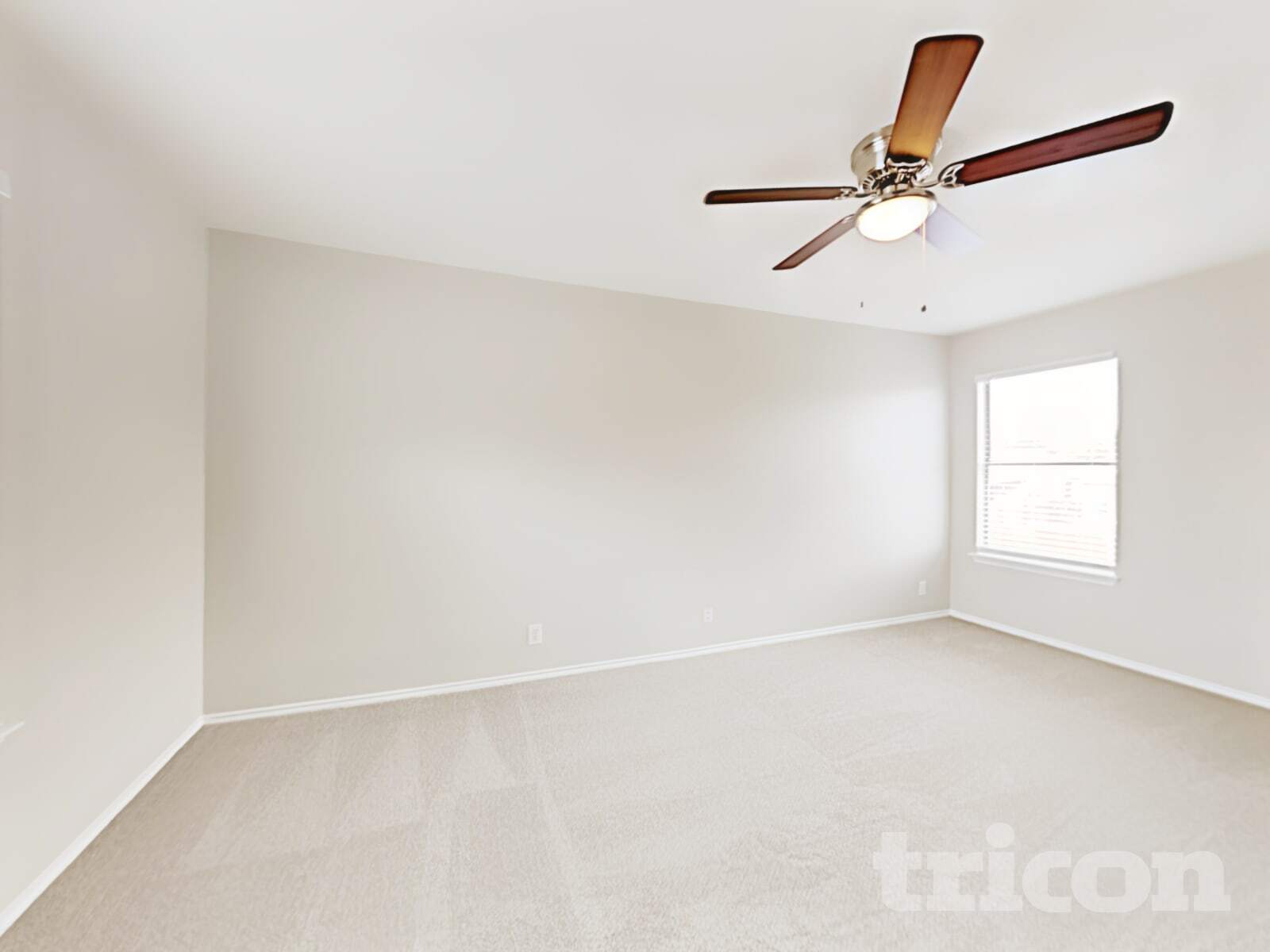 Building Photo - 15819 Hastings Park