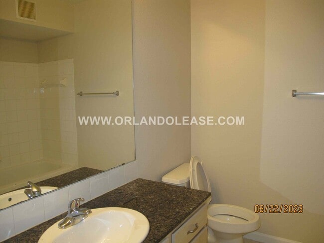 Building Photo - Beautiful 3bd/2ba Condo In Waterford Lakes