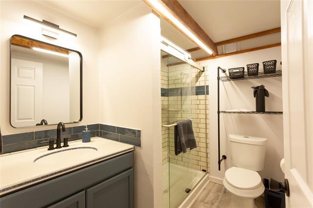 Building Photo - 340 E 3rd St