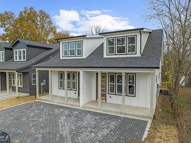 Building Photo - 4318 Woods St