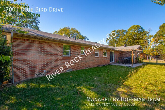 Building Photo - 7001 Blue Bird Dr