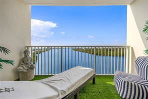 Building Photo - Bayview Drive, Sunny Isles Beach, FL 33160 - 1 BR 1.5 BA condo